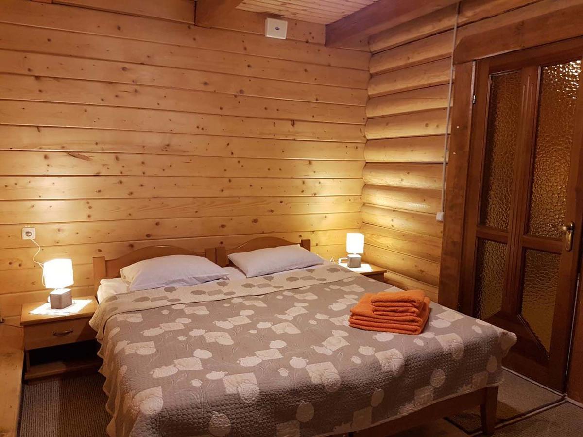 Tsarynka Eco Complex Hotell Slavskoje Eksteriør bilde