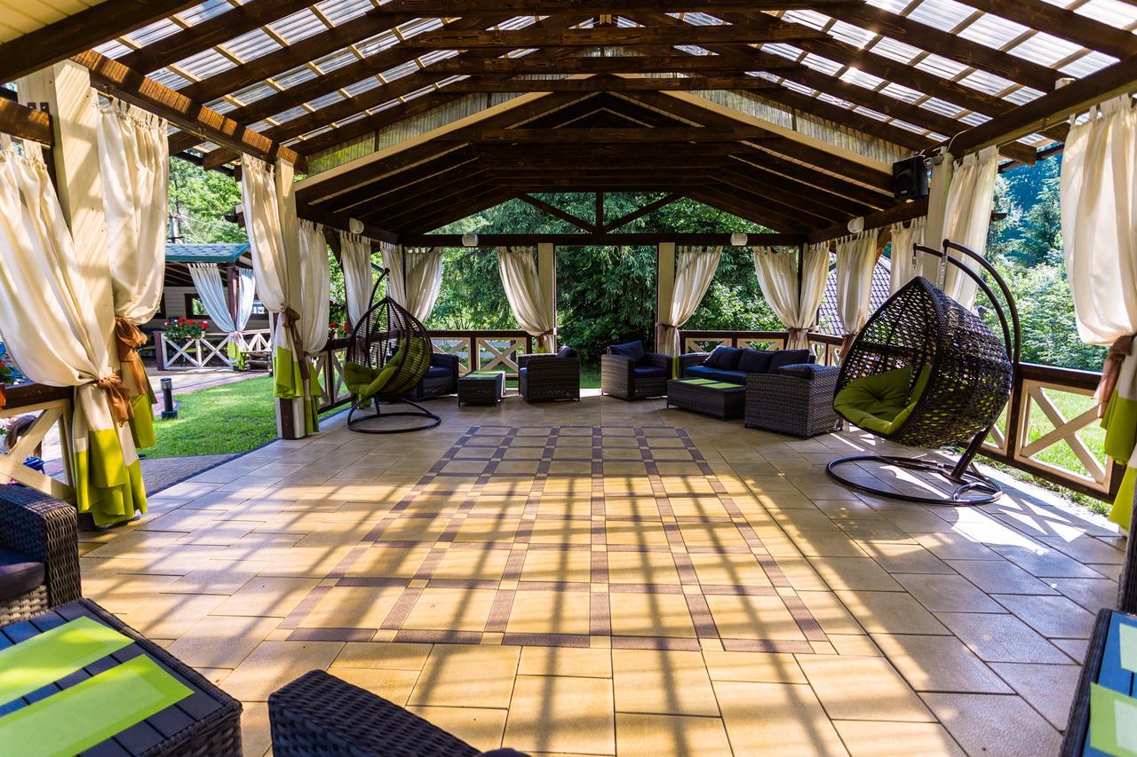 Tsarynka Eco Complex Hotell Slavskoje Eksteriør bilde