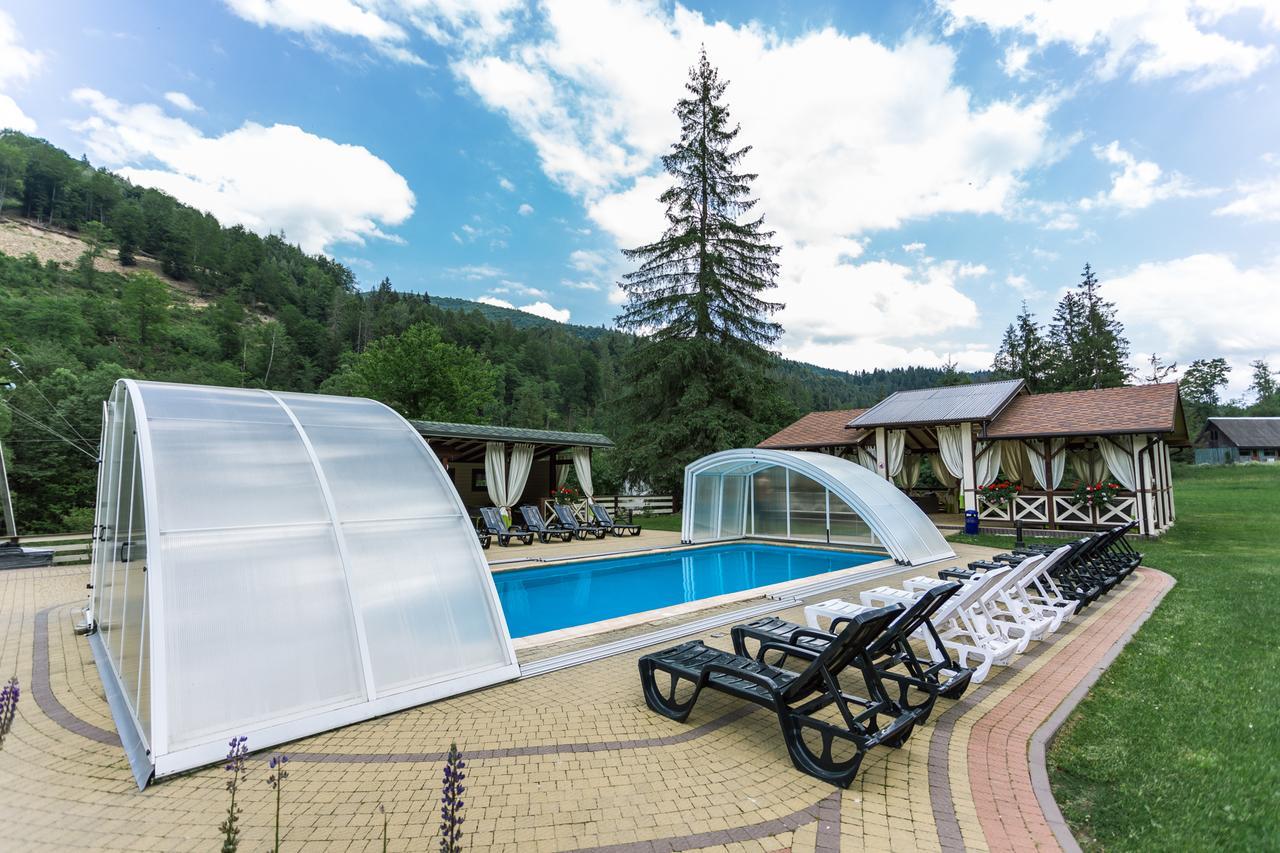 Tsarynka Eco Complex Hotell Slavskoje Eksteriør bilde