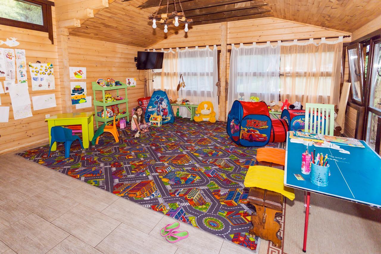 Tsarynka Eco Complex Hotell Slavskoje Eksteriør bilde